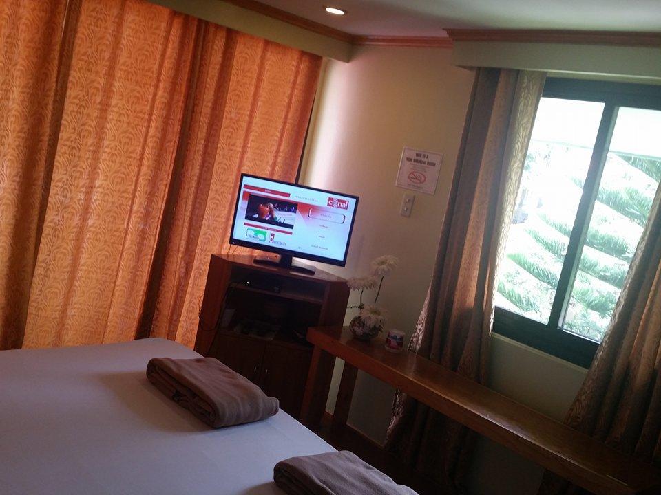 Casa De Miguelitos Hotel Tagaytay City Exterior foto