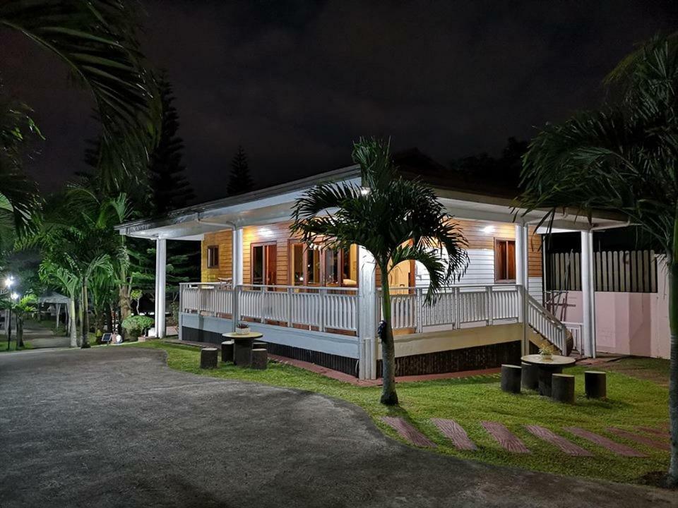 Casa De Miguelitos Hotel Tagaytay City Exterior foto