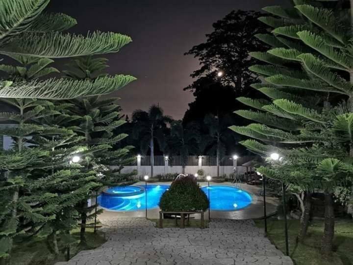 Casa De Miguelitos Hotel Tagaytay City Exterior foto